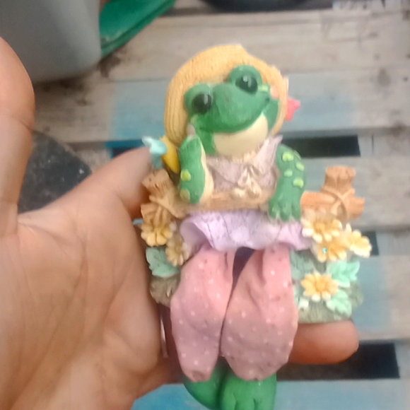 Froglegs by Enesco always dreamin' of you - Picture 1 of 6